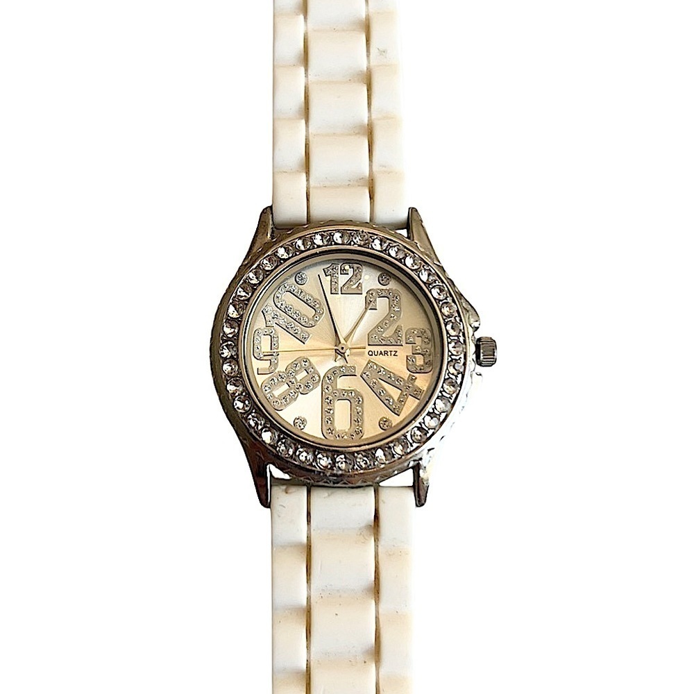 ACCUTIME • White Crystal Quartz Silicone Watch